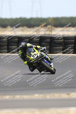 media/Jul-19-2025-TrackDaz (Sat) [[ff1509a44a]]/A Group/12pm (Turn 1)/